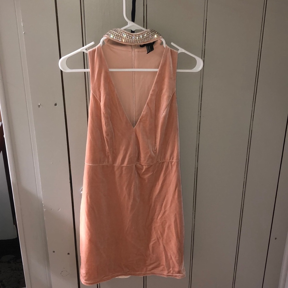Forever 21 blush velvet diamond collar dress
